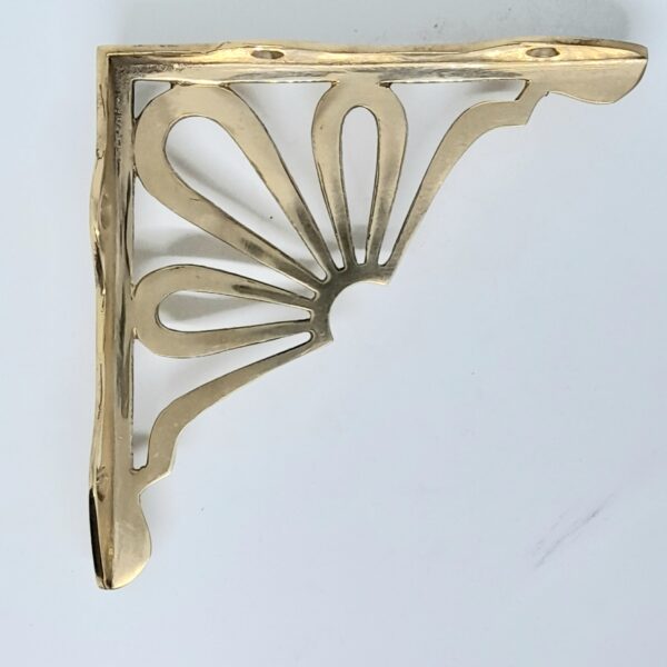Daisy Shelf Bracket 5" Polished Brass